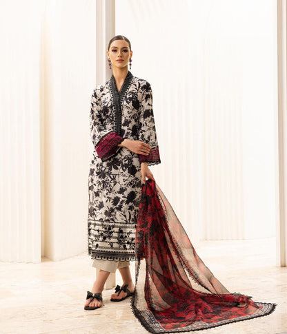 Zainab Chothani -3Pc Lawn Digital With Lawn Dubata