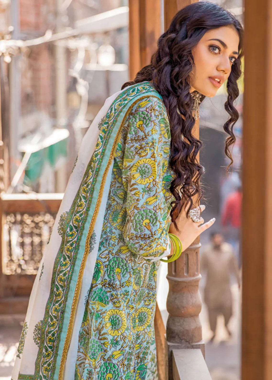 Gul Ahmed  3PC Linen Printed Suit CL-32449 B